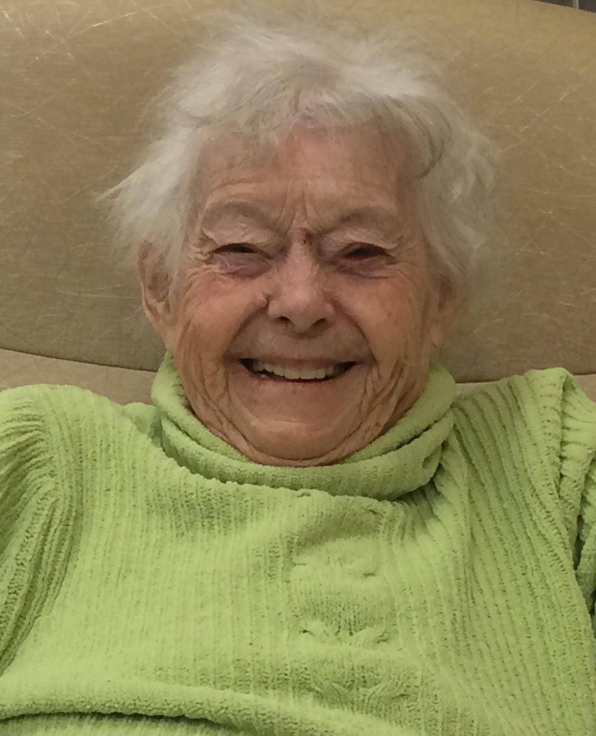 Gloria Mollard