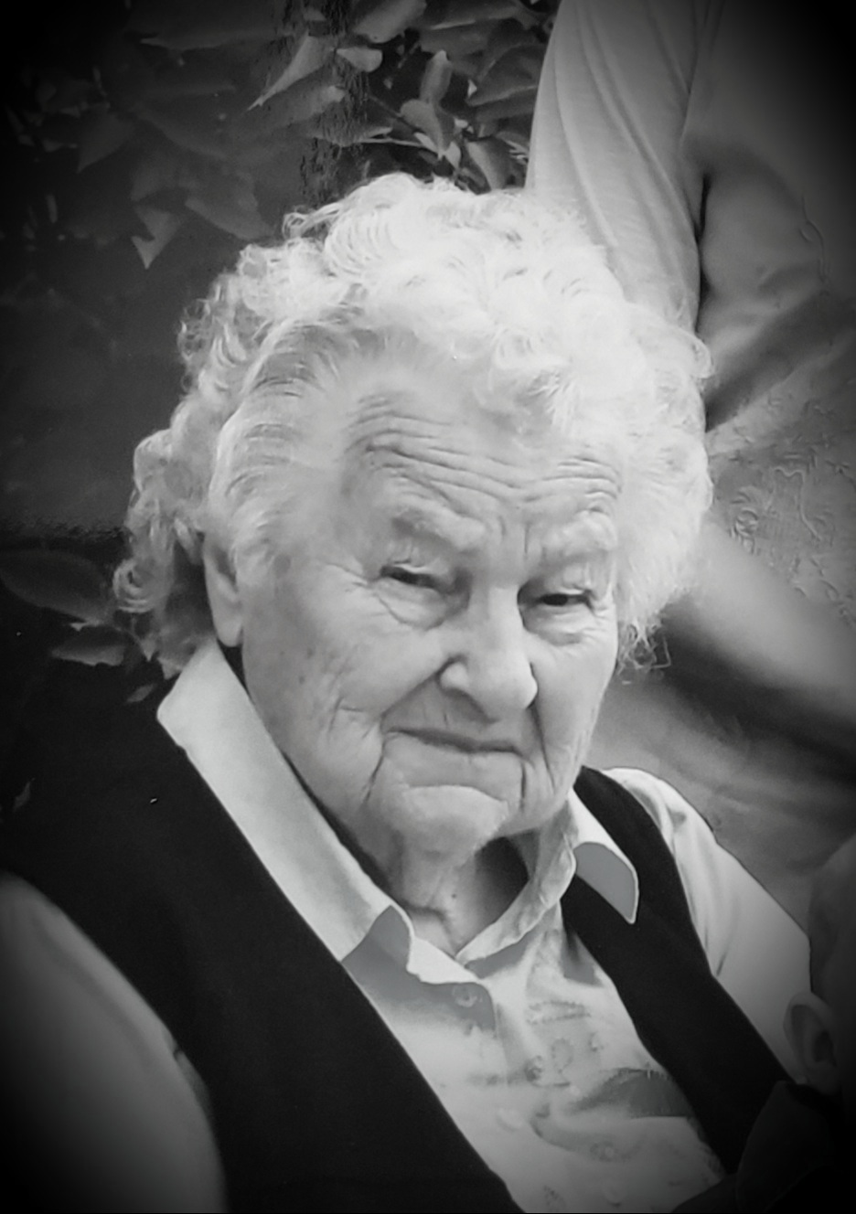 Mary Romaniuk (Sumka)