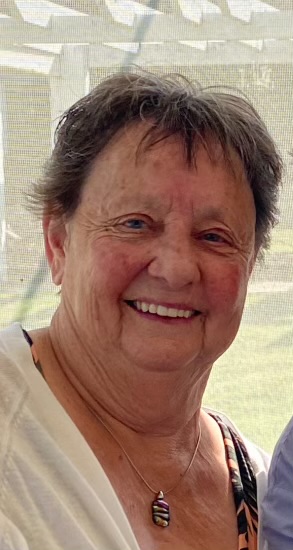 Darlene Gwendoline Schott-Hubbard