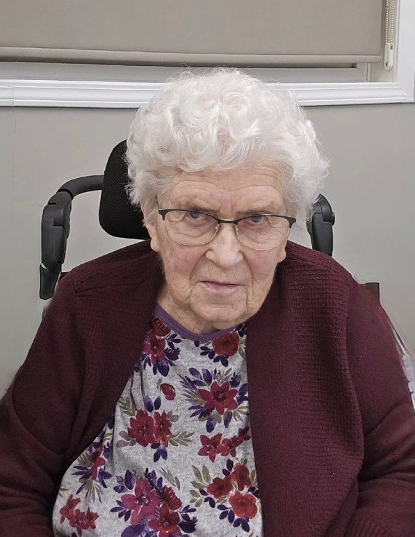 Jessie Betty Ogilvie (Teed)